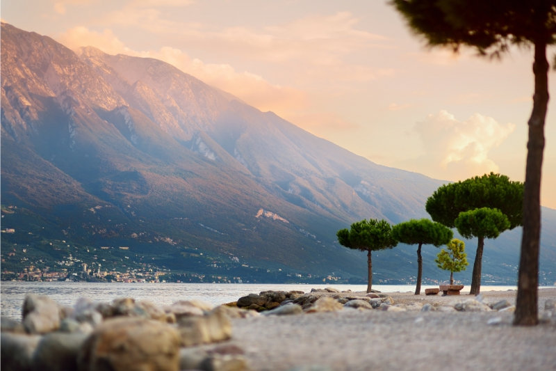 Limone sul Garda beach